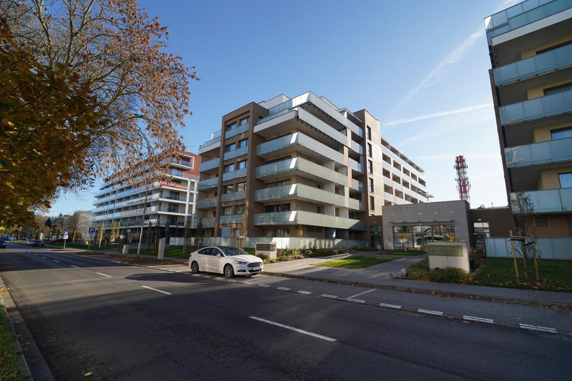 Lulu Apartments - Pod Masztami - Apartament Dwupokojowy - Basen Silownia Parking Kołobrzeg Eksteriør bilde