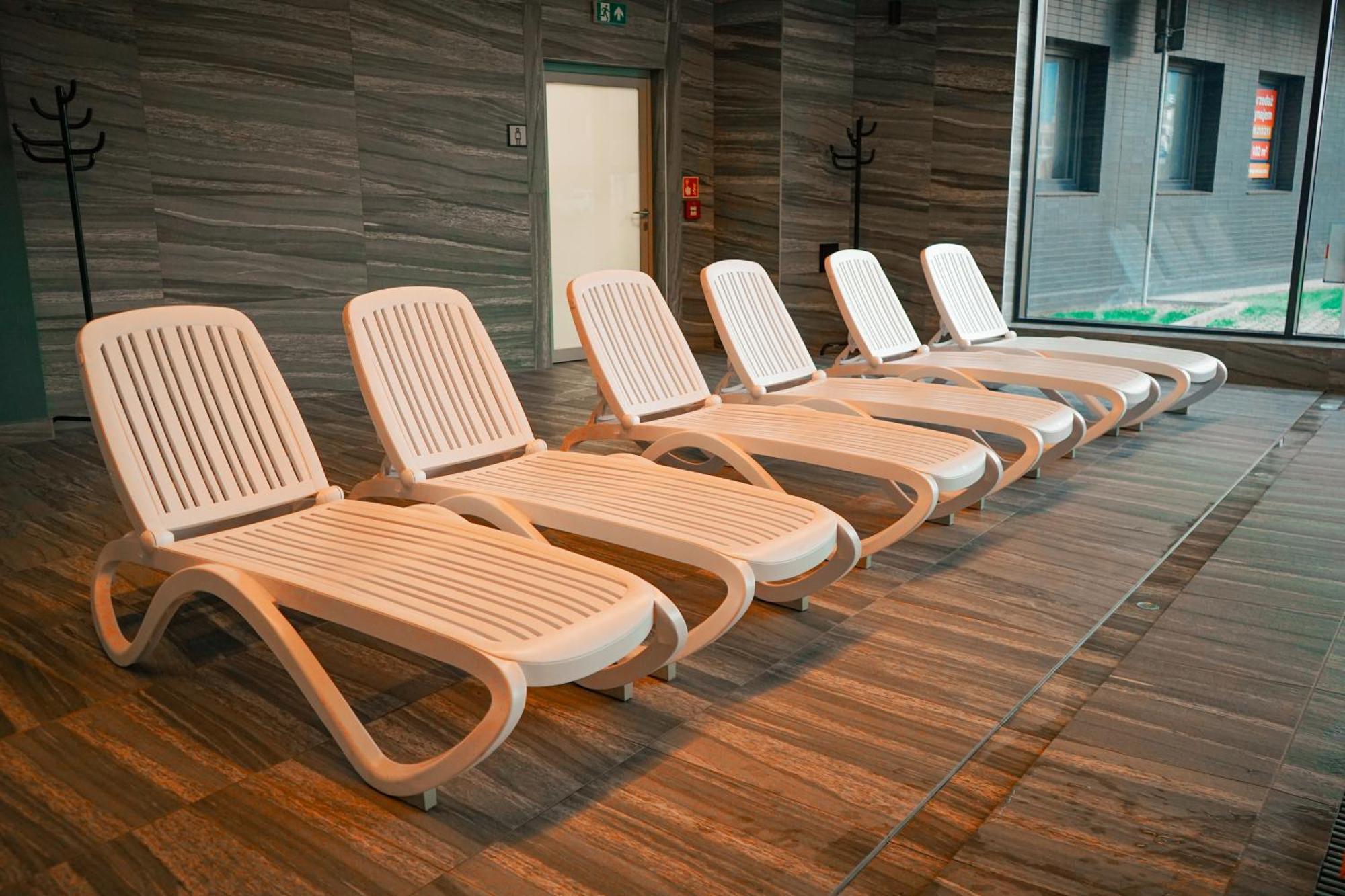 Lulu Apartments - Pod Masztami - Apartament Dwupokojowy - Basen Silownia Parking Kołobrzeg Eksteriør bilde